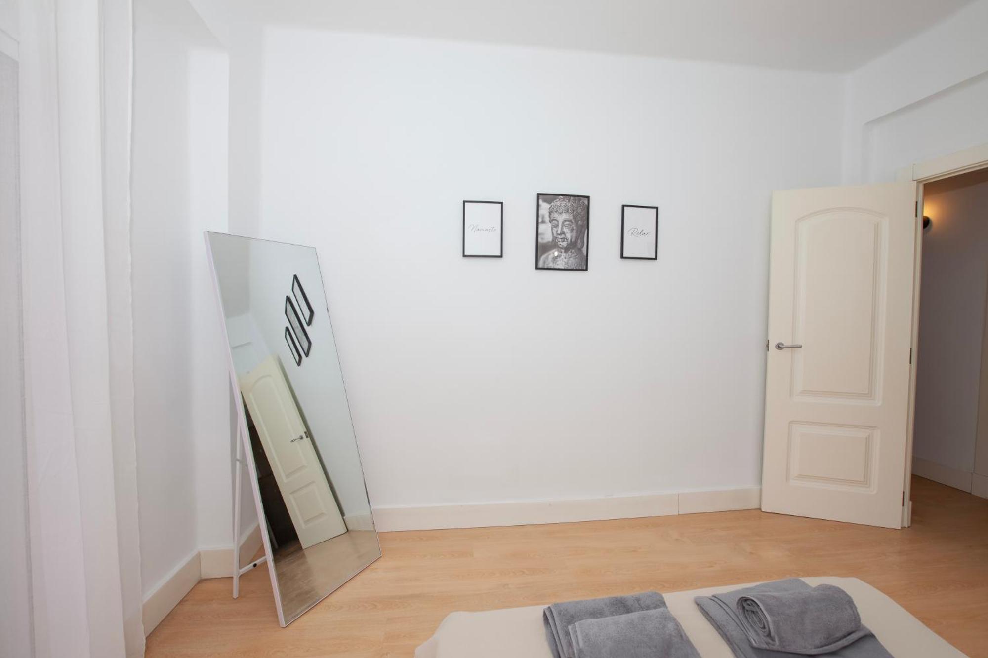Precioso Apartamento En Valencia 2 Dormitorios Con Parking Paterna Exterior photo