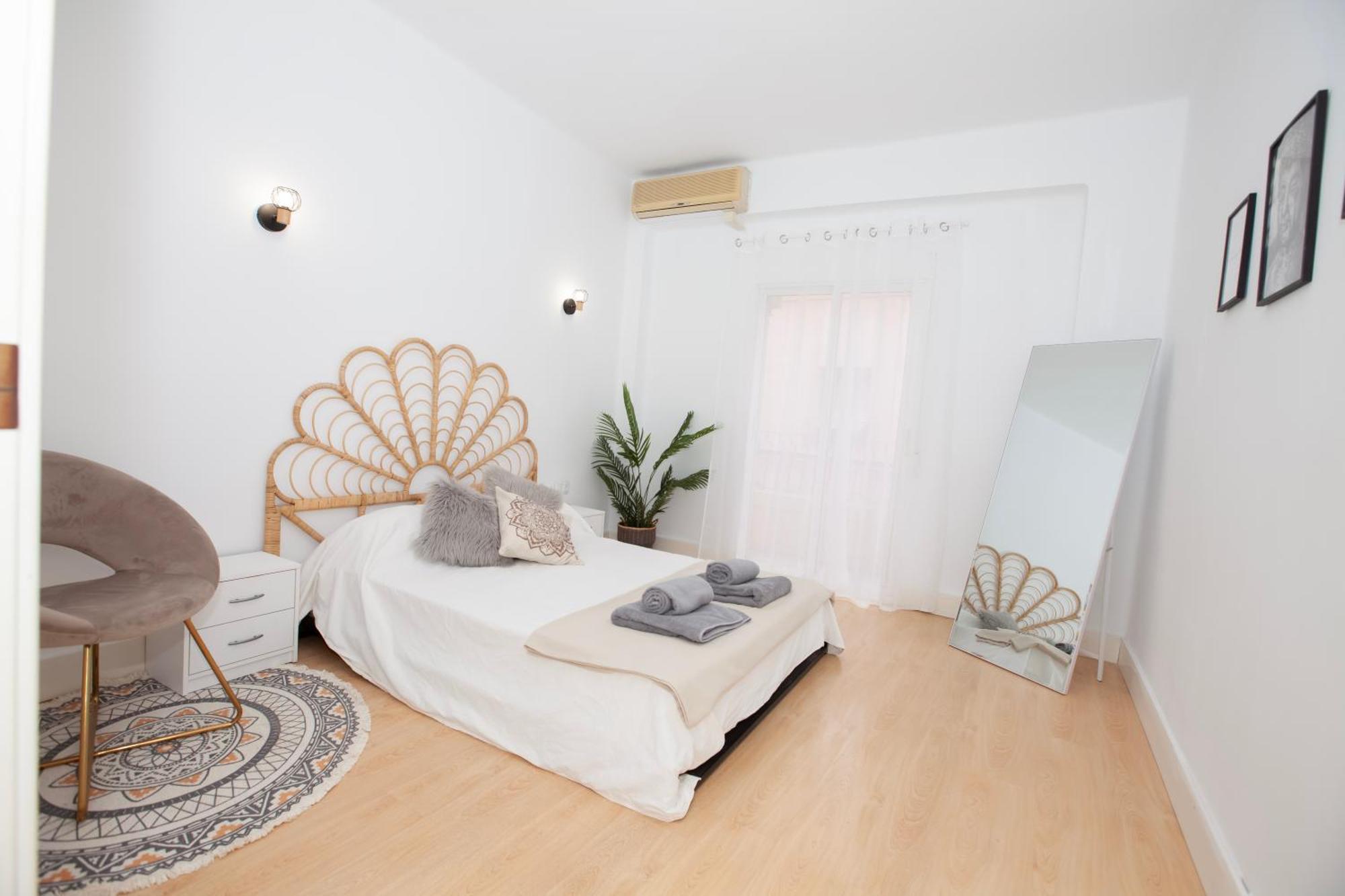 Precioso Apartamento En Valencia 2 Dormitorios Con Parking Paterna Exterior photo